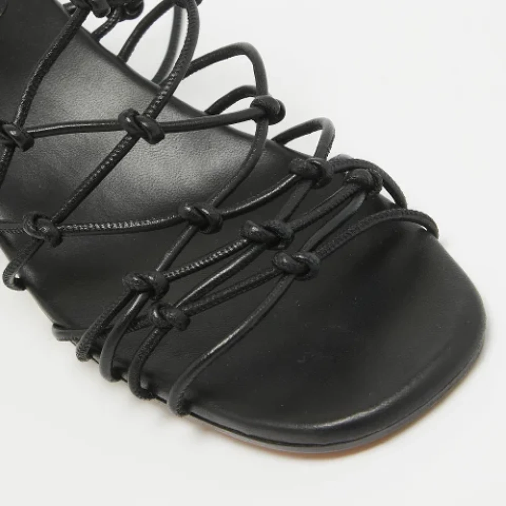 Pre-owned Cuero sandalia